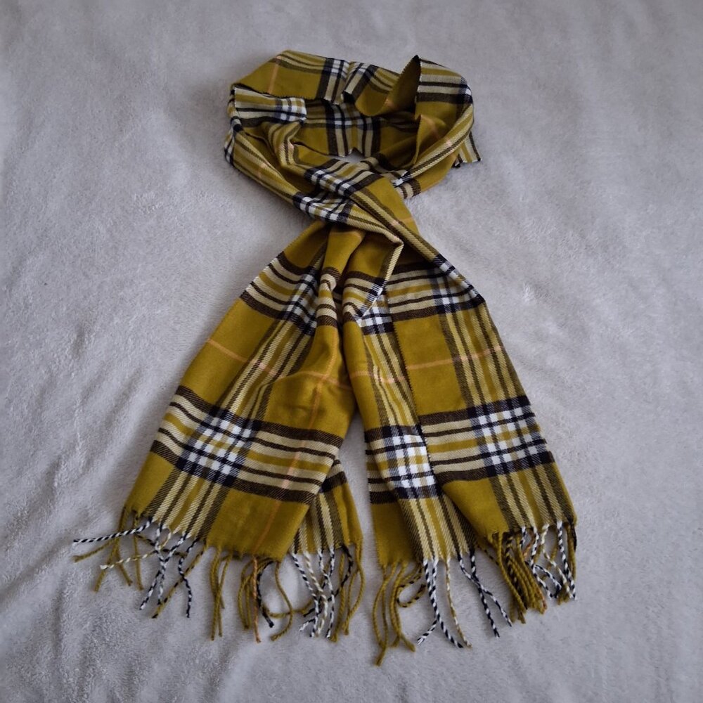 Italy Design Women's Chartreuse Olive Green Plaid Cashmere Blend Fringe Scarf - Picture 4 of 5